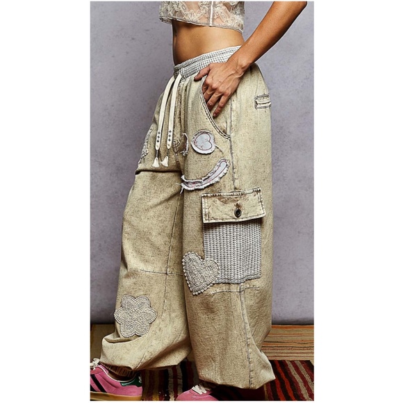 POL Mineral Wash Peace Floral Lace Patch Joggers - Picture 5 of 5